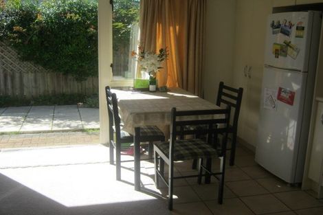 Photo of property in 3/57 Gladstone Road, Northcote, Auckland, 0627