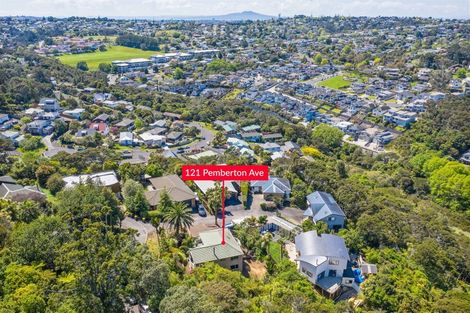 Photo of property in 121 Pemberton Avenue, Bayview, Auckland, 0629