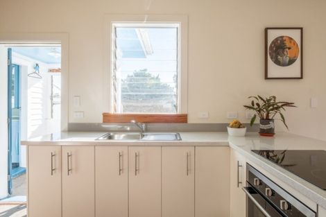 Photo of property in 74 Atkinson Street, Mangapapa, Gisborne, 4010