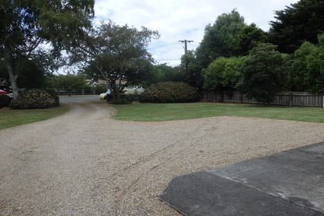 Photo of property in 281 Shakespeare Street, Leamington, Cambridge, 3432