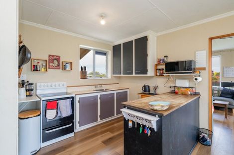 Photo of property in 73 Dunbeath Crescent, Kew, Invercargill, 9812