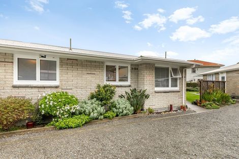 Photo of property in 8/238 Muritai Road, Eastbourne, Lower Hutt, 5013
