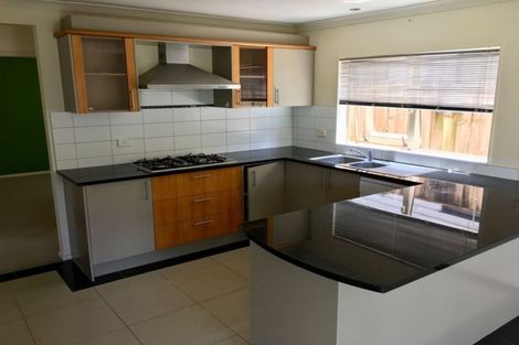 Photo of property in 1 Kestev Drive, Flat Bush, Auckland, 2016