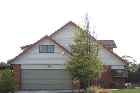 Photo of property in 26 Cherrywood Place, Redwood, Christchurch, 8051