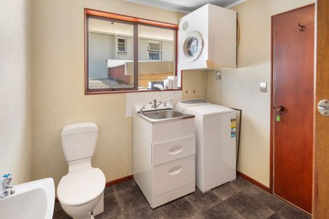 Photo of property in 2 Glendale Crescent, Holmes Hill, Oamaru, 9401