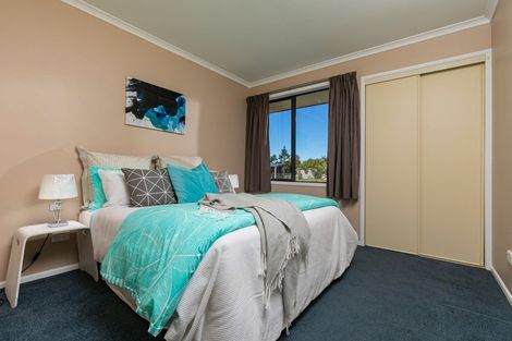 Photo of property in 16 Kennedy Road, Dairy Flat, Albany, 0792