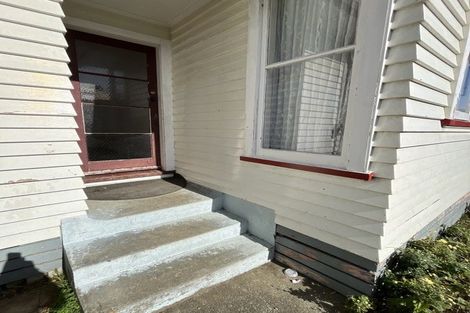 Photo of property in 11 Hinemoa Street, Levin, 5510