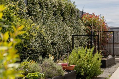 Photo of property in Waterview Estate, 30/4 Greystone Place, Omokoroa, 3114