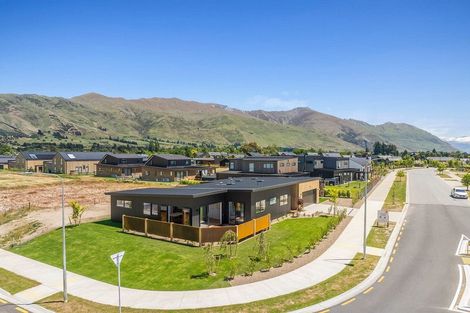Photo of property in 26 Deans Drive, Wanaka, 9382