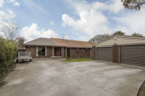 Photo of property in 21 Forest Park Place, Parklands, Christchurch, 8083