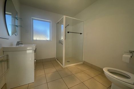 Photo of property in 7 Merlot Way, Te Atatu South, Auckland, 0610