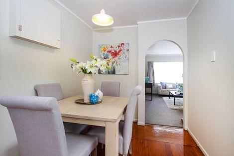 Photo of property in 187a Edmonton Road, Te Atatu South, Auckland, 0610