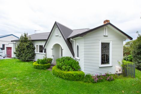 Photo of property in 9 Alfred Street, Fairfield, Hamilton, 3214