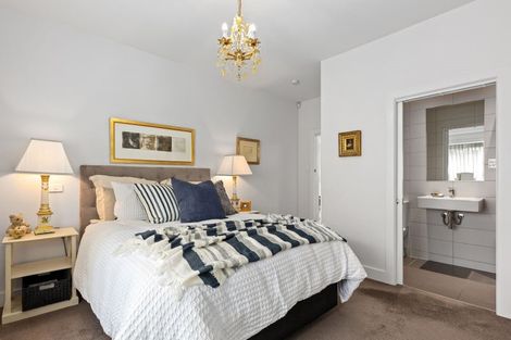 Photo of property in 66 Kahu Road, Fendalton, Christchurch, 8041