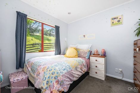 Photo of property in 10 Cottle Park Drive, Normandale, Lower Hutt, 5010