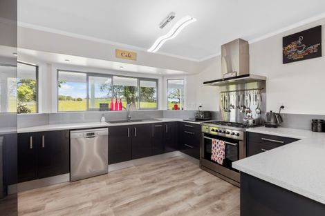 Photo of property in 515 Whitehills Road, Waitoki, Silverdale, 0994