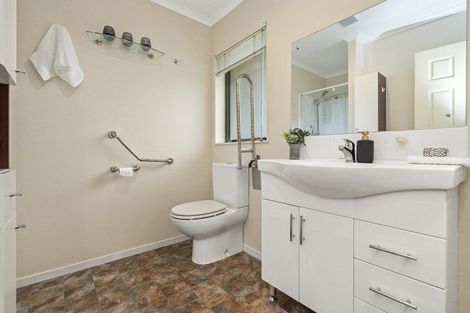 Photo of property in 10 John Webb Drive, Glenview, Hamilton, 3206