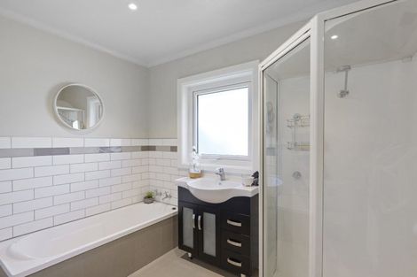 Photo of property in 18 Colwyn Street, Bryndwr, Christchurch, 8053