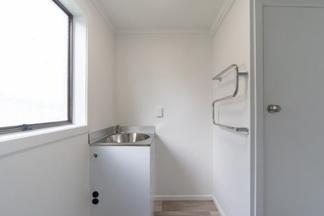 Photo of property in 22 Poaka Avenue, Dinsdale, Hamilton, 3204