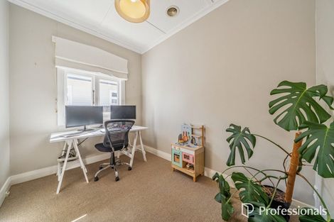 Photo of property in 106 William Street, Petone, Lower Hutt, 5012