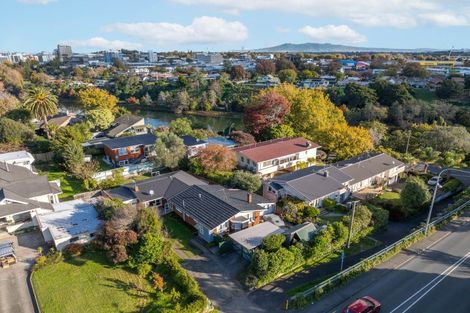 Photo of property in 2 Boundary Road, Claudelands, Hamilton, 3214