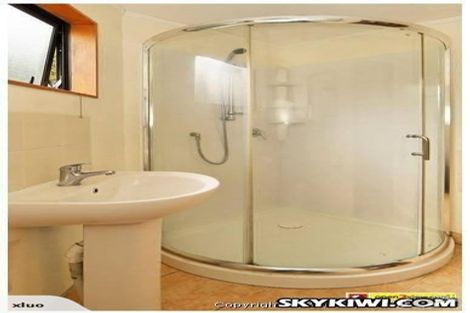 Photo of property in 7 George Laurenson Lane, Mount Roskill, Auckland, 1041