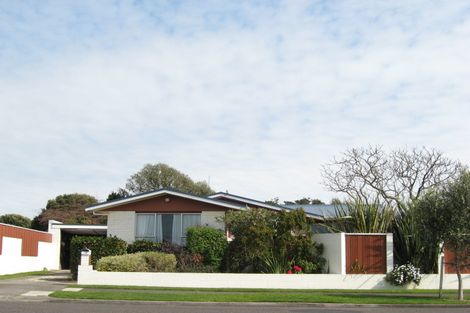 Photo of property in 19 Smeaton Road, Bell Block, New Plymouth, 4312