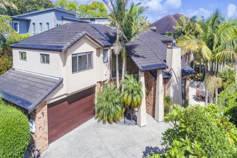 Photo of property in 44 Grammar School Road, Pakuranga, Auckland, 2010