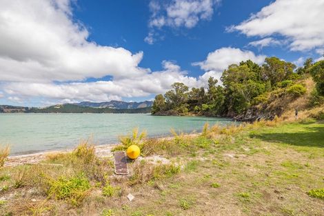 Photo of property in 20 Te Wharau Lane, Charteris Bay, Governors Bay, 8971