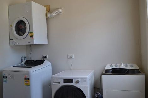 Photo of property in 50 Ellice Street, Mount Victoria, Wellington, 6011