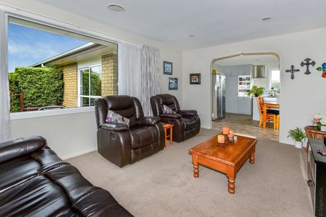 Photo of property in 35 Woodgrove Avenue, North New Brighton, Christchurch, 8083