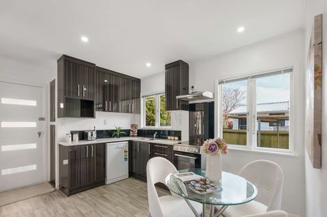 Photo of property in 1/13 Rollerson Street, Papakura, 2110