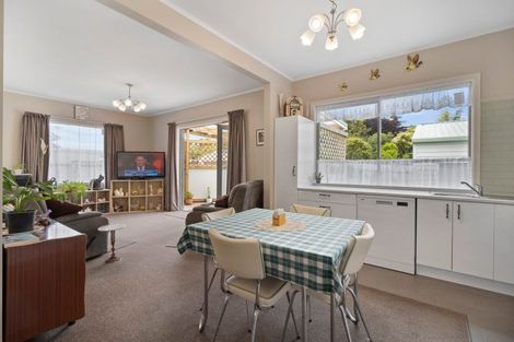 Photo of property in 68 Conway Road, Eltham, 4322