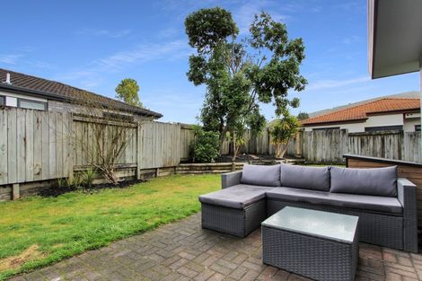 Photo of property in 17 Edward Payton Grove, Pukehangi, Rotorua, 3015