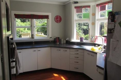 Photo of property in 62 Wyndham Road, Pinehaven, Upper Hutt, 5019