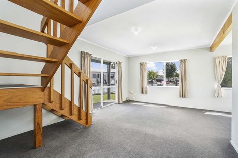 Photo of property in 37e Lindsay Crescent, Nawton, Hamilton, 3200