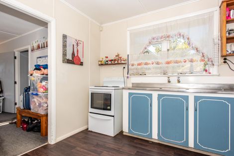 Photo of property in 24 Glasgow Crescent, Kaiti, Gisborne, 4010