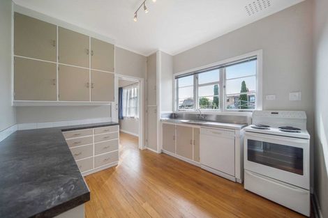 Photo of property in 5a View Road, Papakura, 2110