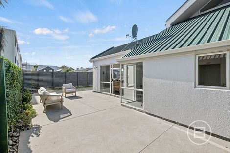 Photo of property in 1/50 Division Street, Riccarton, Christchurch, 8041