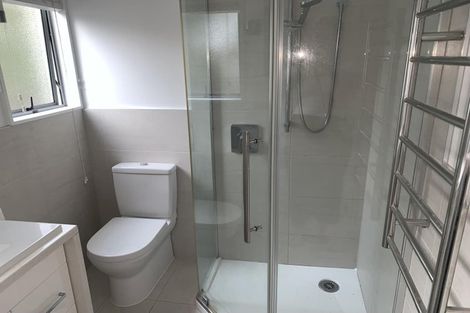 Photo of property in 3/420a Hibiscus Coast Highway, Orewa, 0931