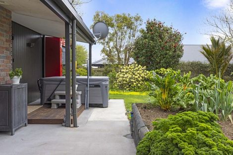 Photo of property in 7a Iwa-iti Street, Waitara, 4320