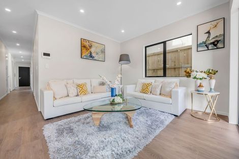 Photo of property in 11 Sagitta Drive, Flat Bush, Auckland, 2019
