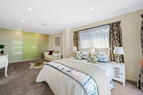 Photo of property in 200 Fisher Parade, Farm Cove, Auckland, 2012