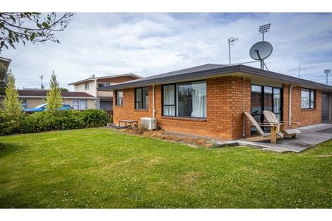 Photo of property in 2/347 Church Street, West End, Timaru, 7910