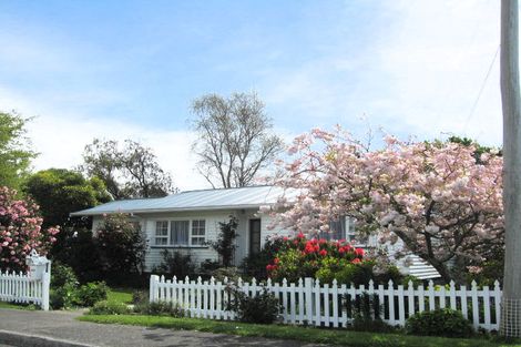 Photo of property in 18 Taupata Street, Stoke, Nelson, 7011