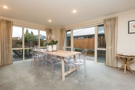 Photo of property in 58 Westpark Drive, Burnside, Christchurch, 8053