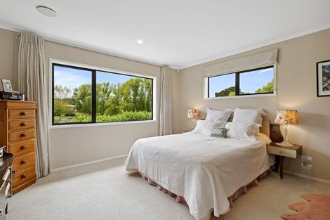 Photo of property in 34 Arone Way, Wainui, 0994