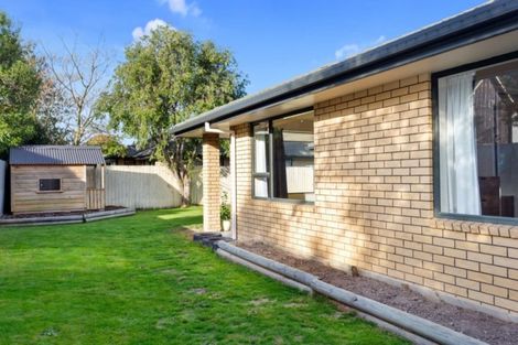 Photo of property in 8 Watkins Drive, Rangiora, 7400