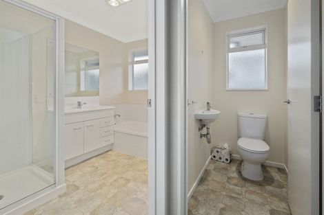 Photo of property in 28 Potae Avenue, Lytton West, Gisborne, 4010