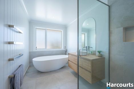 Photo of property in 2 Weld Lane, Amberley, 7410